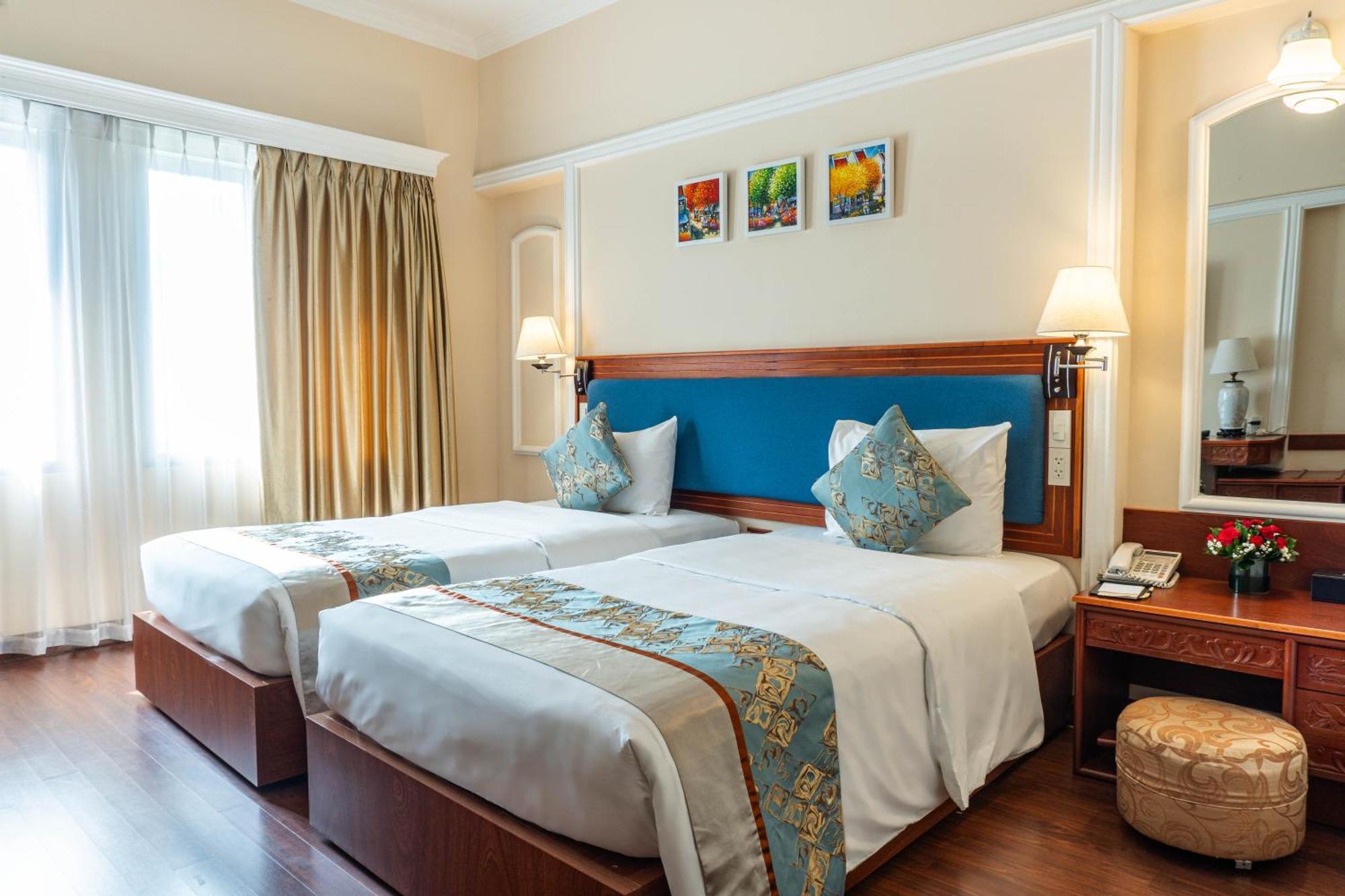 Royal Hotel Saigon Ho Chi Minh-staden Exteriör bild